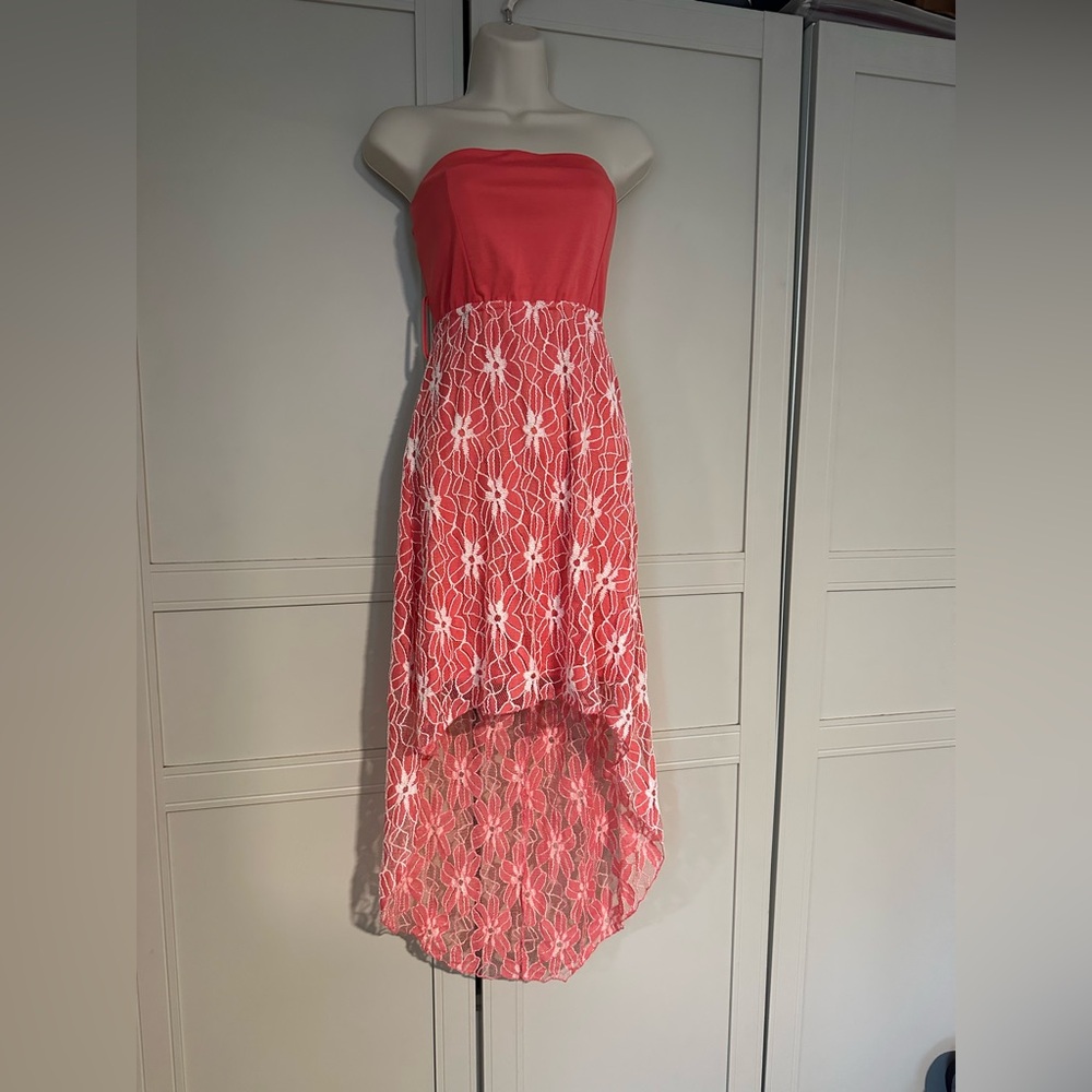 Elegant Strapless Coral Dress
